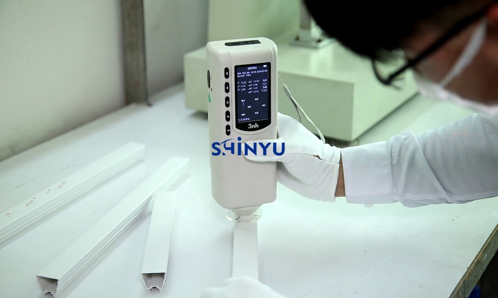 Контроль цвета Shinyu Plastic Products Co., Ltd.